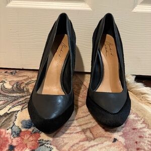 Badgley Mischka pony and leather heels